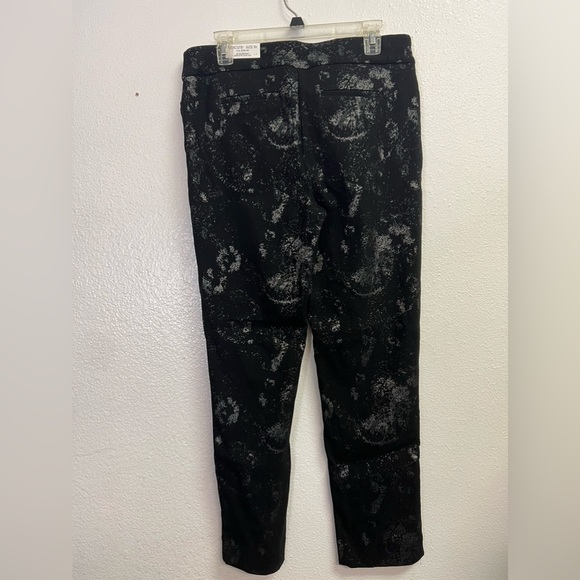 Chico’s So Slimming Brigitte Slim Leg Pull On Pants - Black Silver - Picture 2 of 7